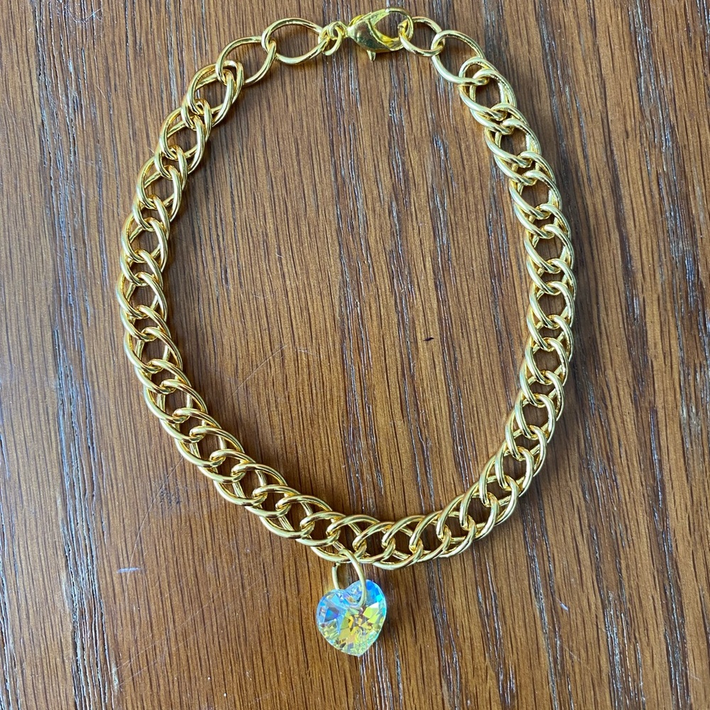 Gold chain link bracelet with clear Swarovski crystal beaded heart